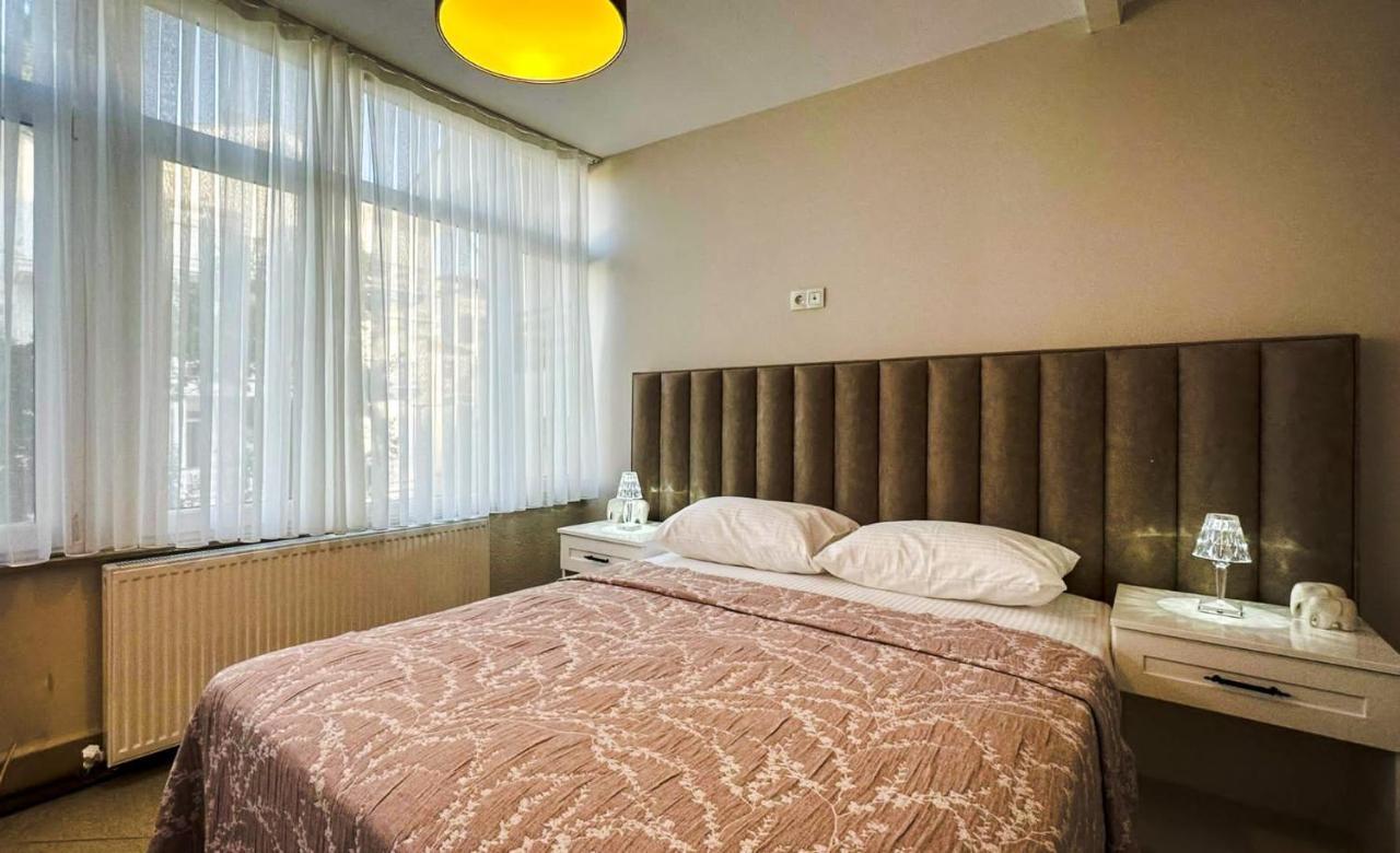 Hi Hotel Ivy Bueyuekada Adalar Kültér fotó