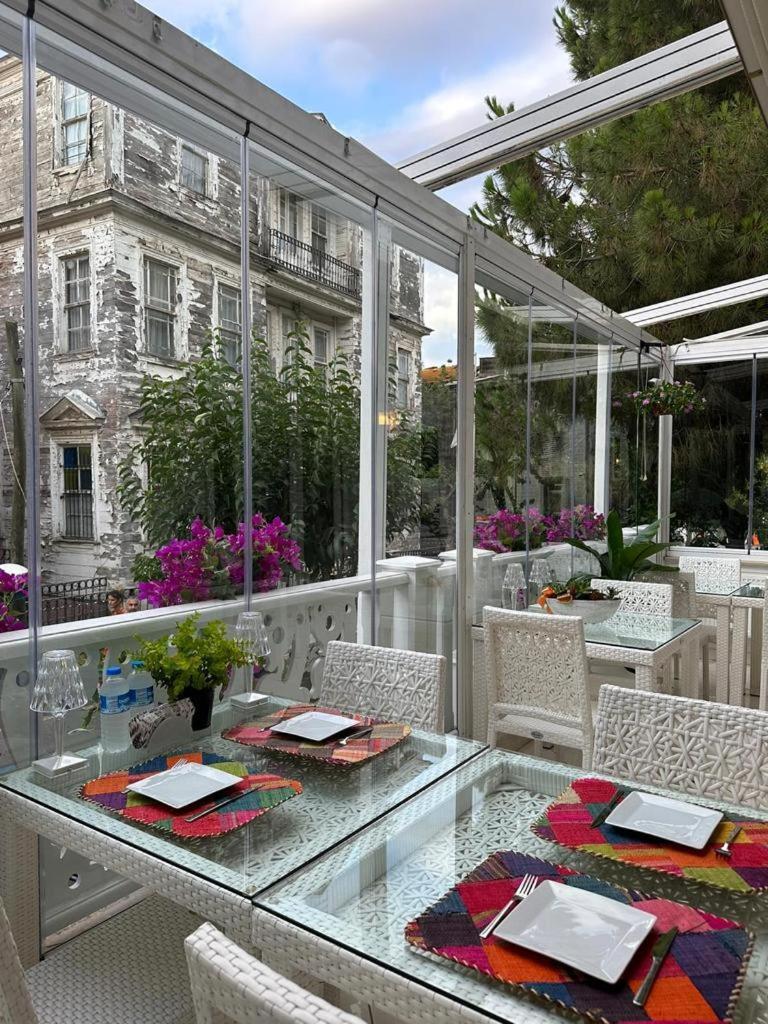 Hi Hotel Ivy Bueyuekada Adalar Kültér fotó