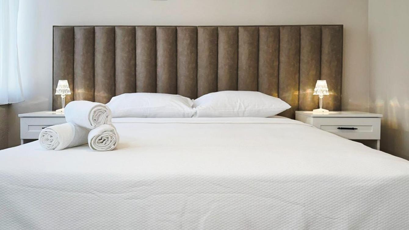 Hi Hotel Ivy Bueyuekada Adalar Kültér fotó