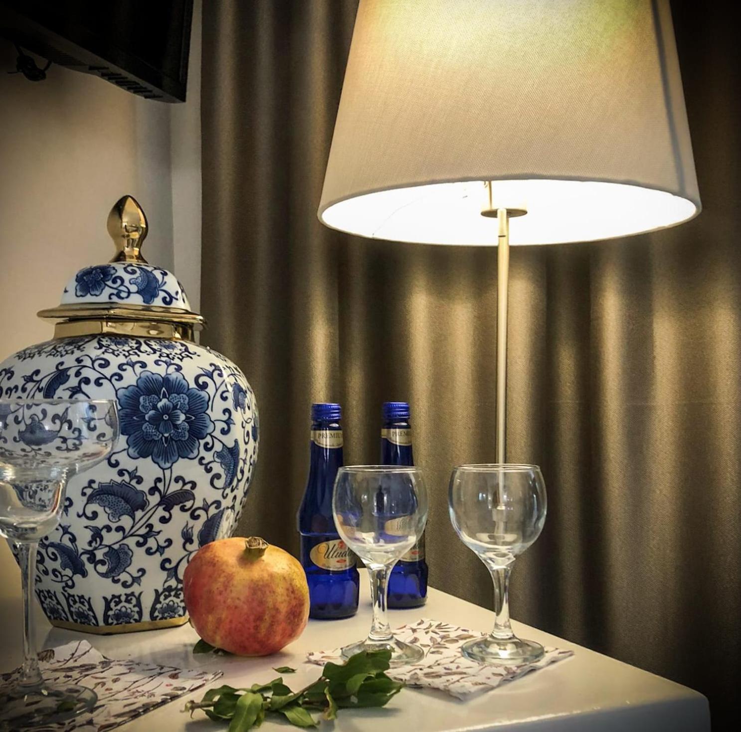 Hi Hotel Ivy Bueyuekada Adalar Kültér fotó